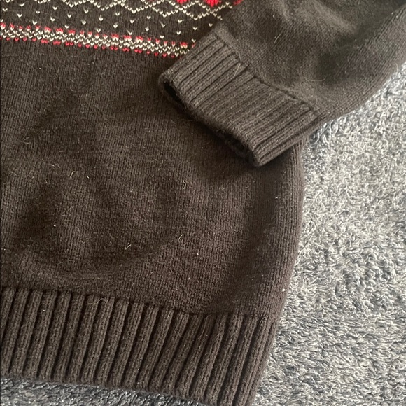 Winter Patterned Sweater - Picture 5 of 6